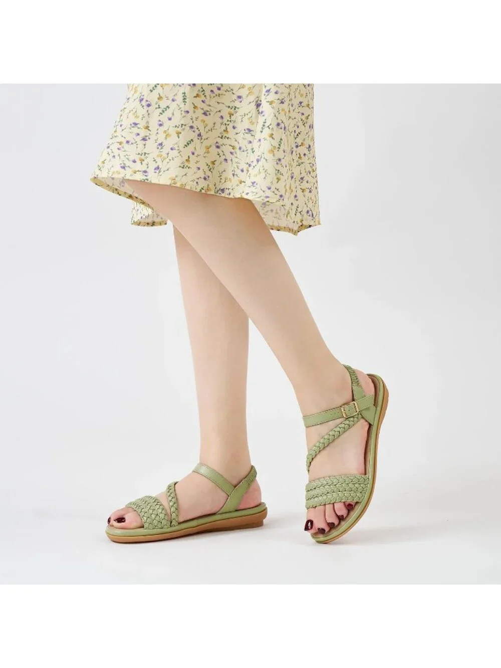 Women's Green Summer Comfortable Strappy Flats Casual Walking Beach Sandals